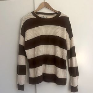 Stripped knit brown and white Hollister sweater